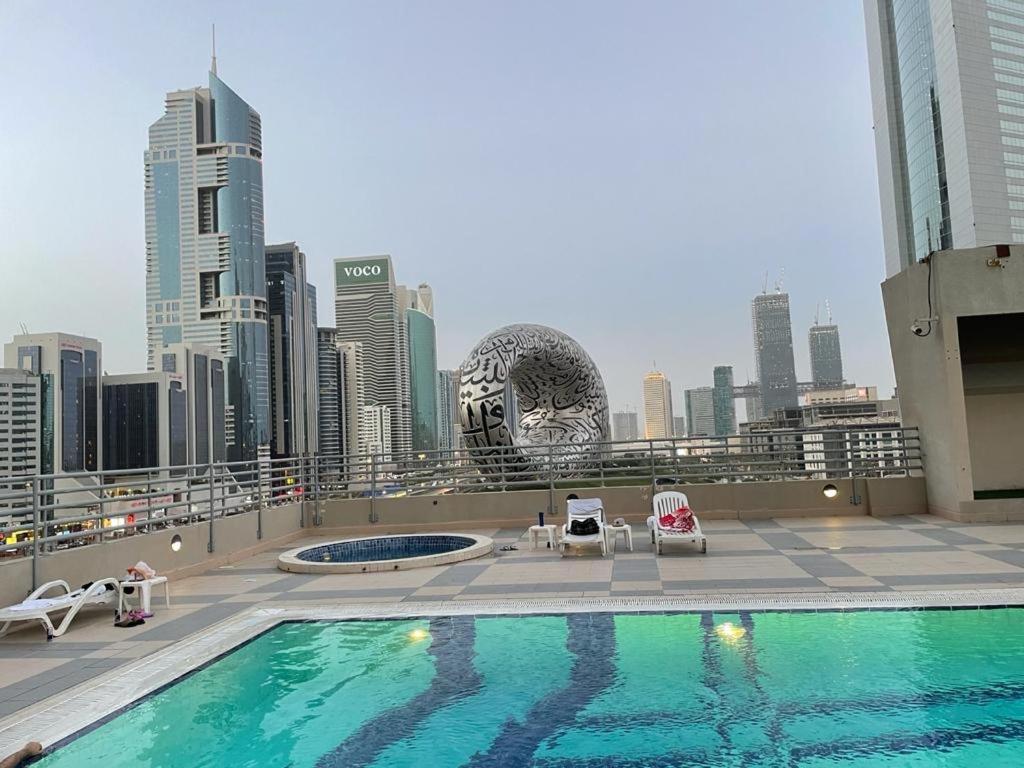 Travelers Backpackers Apartment Dubai Luaran gambar