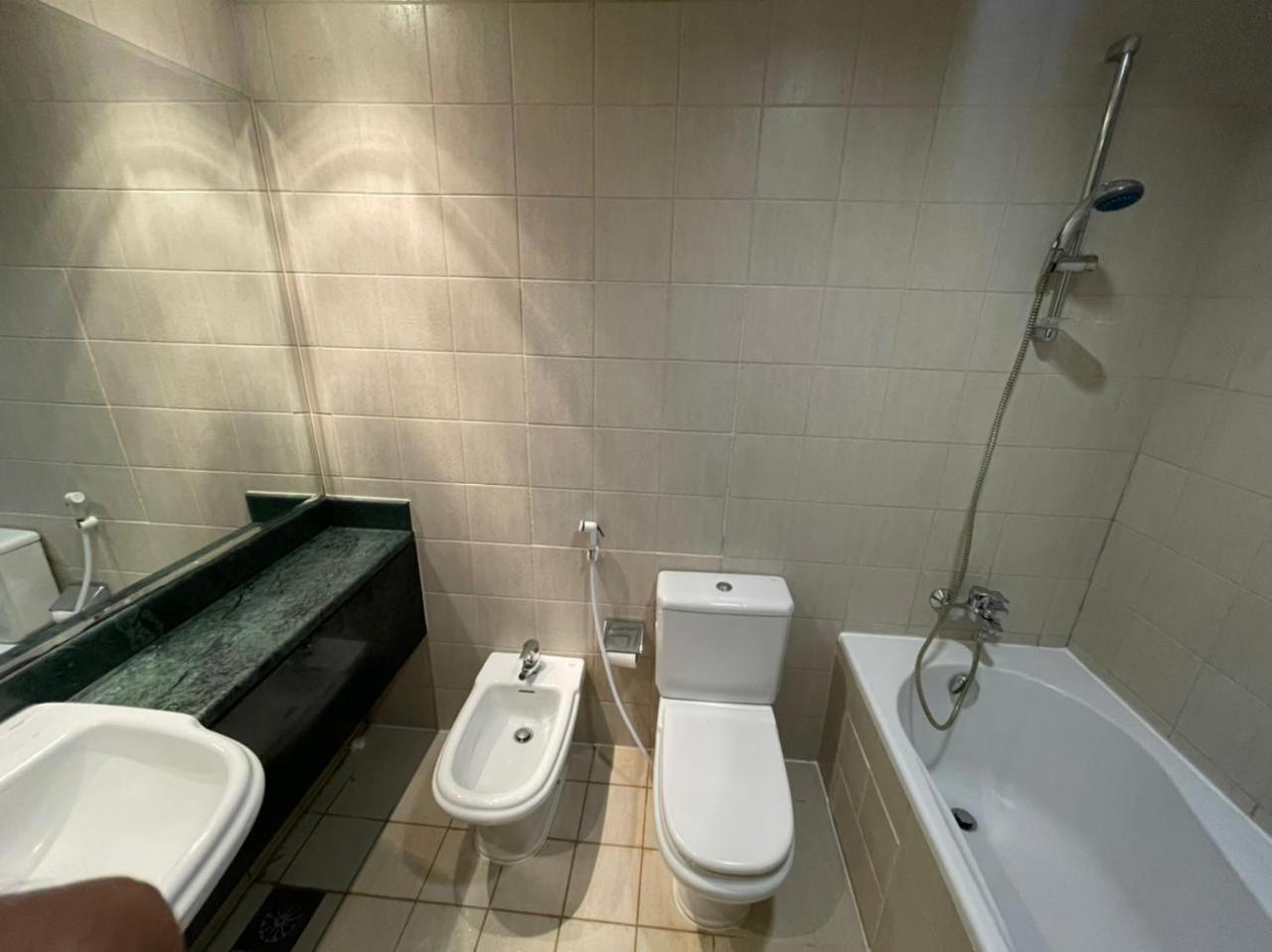 Travelers Backpackers Apartment Dubai Luaran gambar