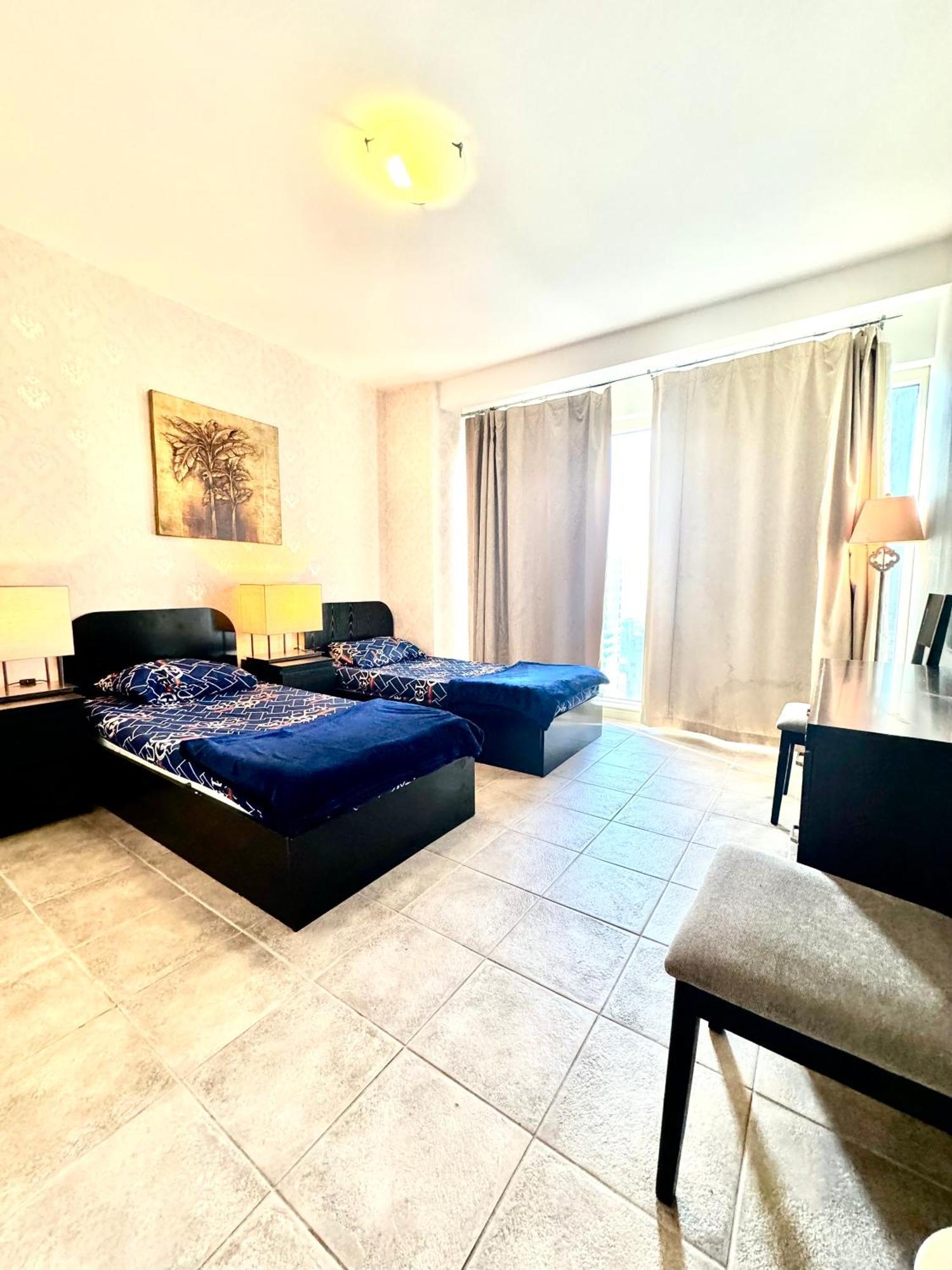 Travelers Backpackers Apartment Dubai Luaran gambar