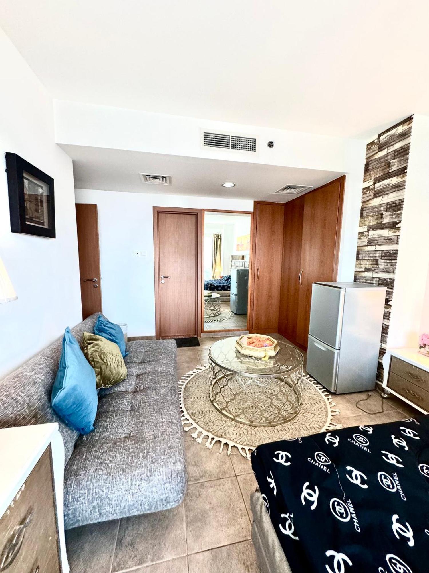 Travelers Backpackers Apartment Dubai Luaran gambar