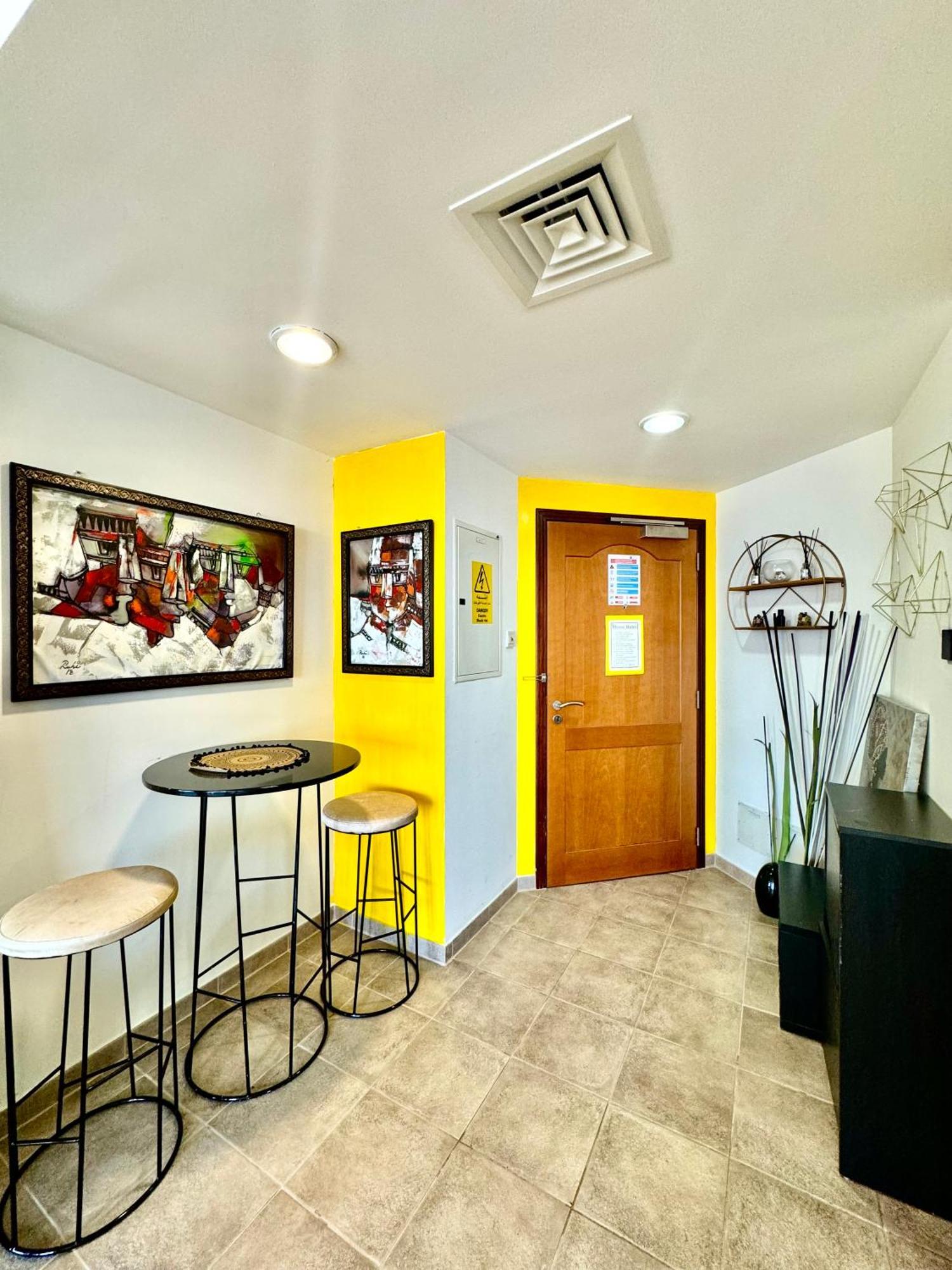 Travelers Backpackers Apartment Dubai Luaran gambar