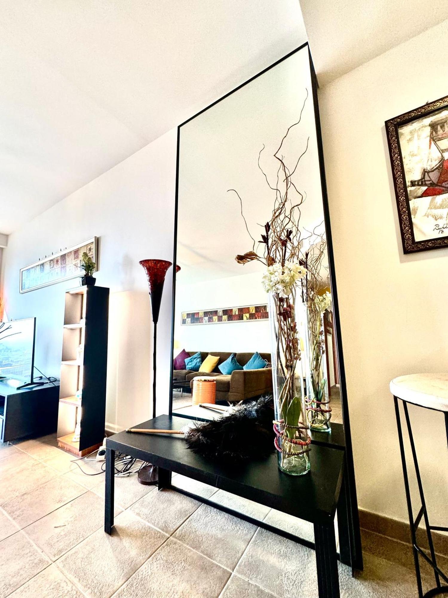Travelers Backpackers Apartment Dubai Luaran gambar