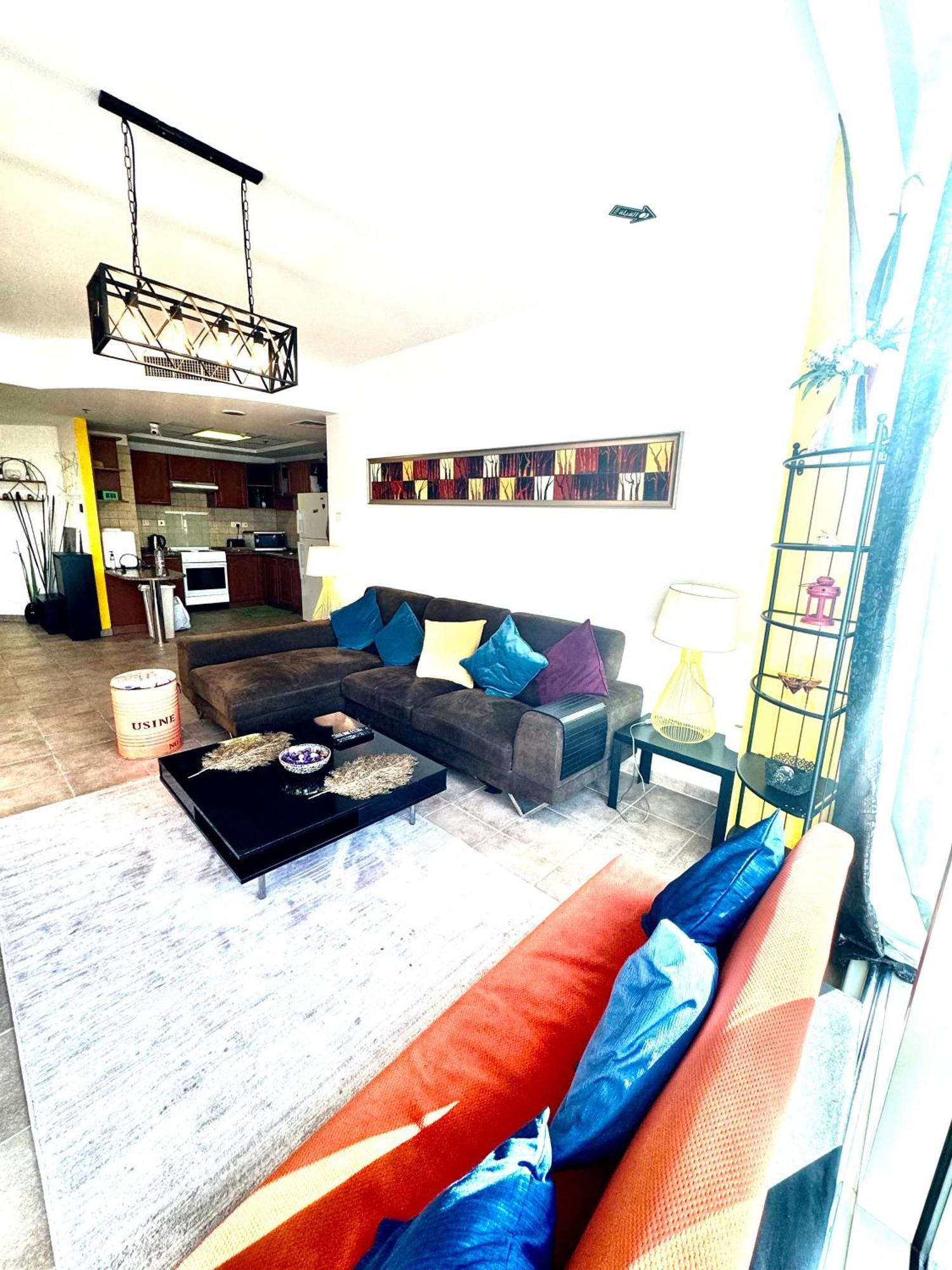 Travelers Backpackers Apartment Dubai Luaran gambar