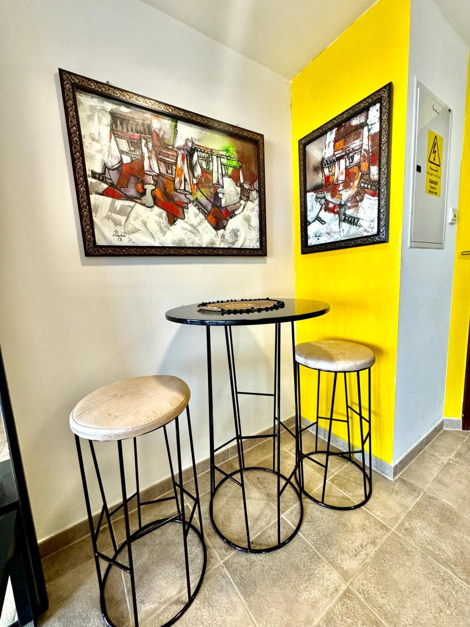 Travelers Backpackers Apartment Dubai Luaran gambar